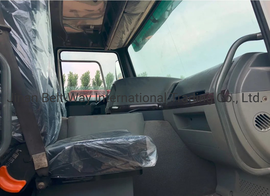 Sinotruk HOWO 10 عجلات 4*2 6*4 8*4 371HP 375HP 420HP يورو 2 جرار شاحنة رأس مقطورة