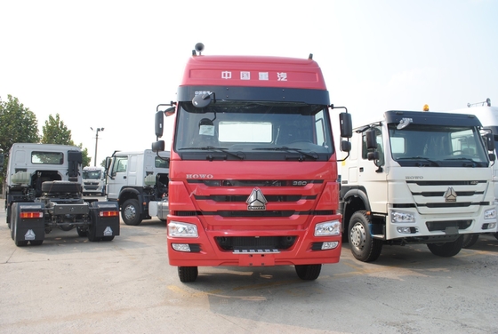 المدفوعات الآمنة سينوتروك هوو 6X4 شاحنة جرار 371HP / 420HP شاحنات صينية ثقيلة