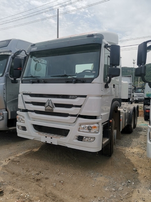 الديزل الثقيل 371HP الجرار شاحنة سحب مع تصميم الإطارات بدون أنابيب