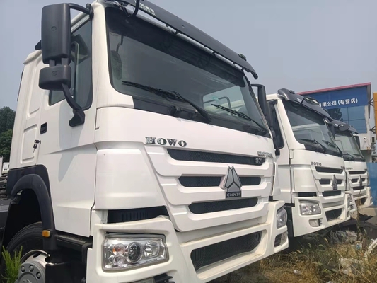 عجلة القيادة 6 × 4 يد ثانية 10 عجلات شاكمان سينوتروك HOWO 336-380HP شاحنة تيبر تومب