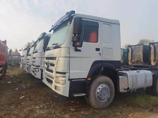 تصميم الإطارات بدون أنابيب Sinotruk HOWO 371 رأس الشاحنة الجرار شاحنة القمامة بالخصم