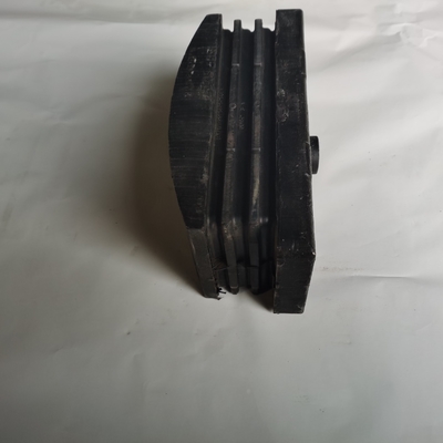 Sinotruk HOWO Wg9925525286 شاحنة ثقيلة دب مطاطي للمشترين المتقدمين