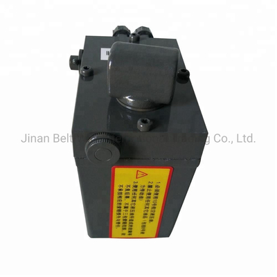 سياسة الاسترداد المدعومة Sinotruk HOWO قطع الغيار مضخة يدوية Power Packer Wg9719820001