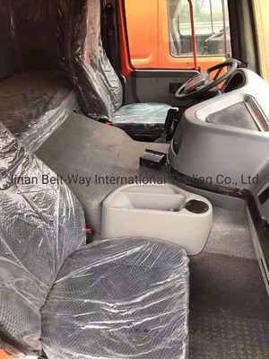 سينوتروك HOWO شاحنة مستعملة تيبير ديمبر تيبينغ 6 * 4 30 طن يورو 2 الديزل 375HP مع 1