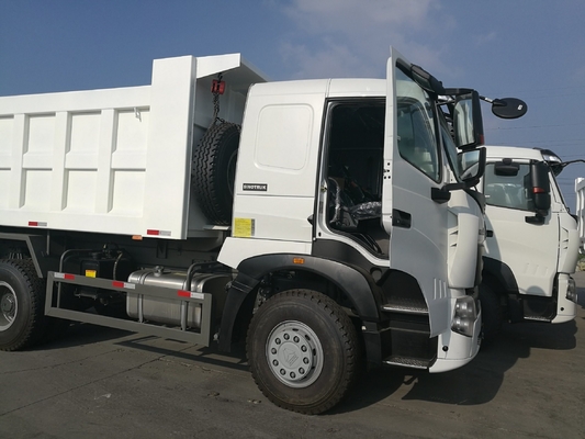 شاحنة HOWO 6X4 ذات المحرك ذو سعة 20 متر مكعب ومعايير انبعاثات اليورو 2