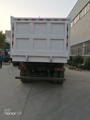 10 عجلات 20 متر مكعب شاحنة قمامة HOWO 6X4 شاحنة تيبر مع الدعم الدفع في الدولار الأمريكي