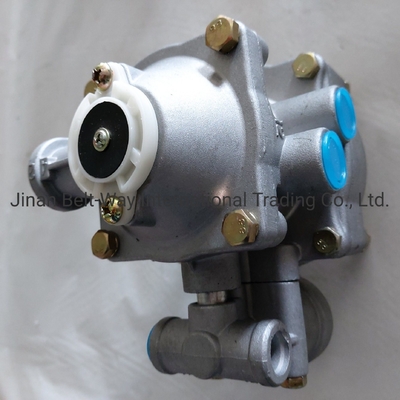 صمام تحكم المقطورة Wg9000360180 لشركة Sinotruk HOWO Truck Parts في سوق جنوب آسيا