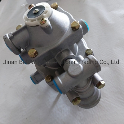صمام تحكم المقطورة Wg9000360180 لشركة Sinotruk HOWO Truck Parts في سوق جنوب آسيا